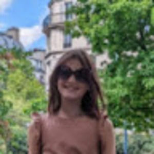 Meet your Posher, Avery